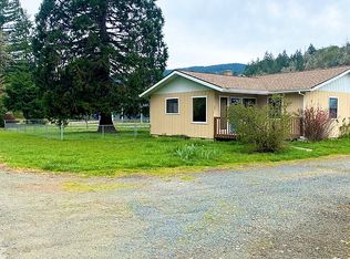 551 Lockwood Rd, Roseburg, OR 97471