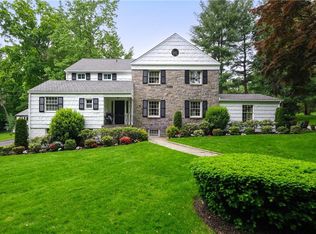 147 Burkewood Rd, Mount Vernon, NY 10552