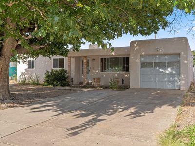 1904 Moon St NE, Albuquerque, NM, 87112
