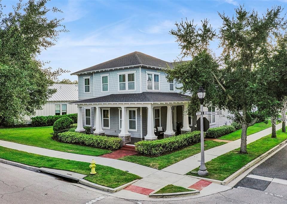 1st image of 862 OAKLAND PARK BOULEVARD