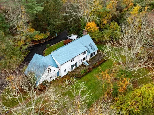 109 Howard St, Easton, MA 02375