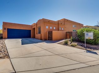 10443 E Sara Scarlet Loop, Tucson, AZ 85747