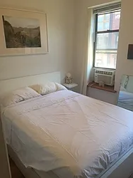 Rented by R New York