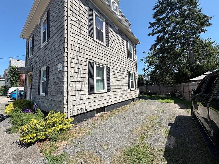 6 Harris St #1 — Photo 15