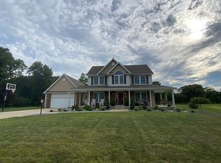 12019 N Hamill Ct, Milford, IN 46542