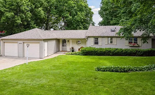 2500 Avon Dr Photo 1