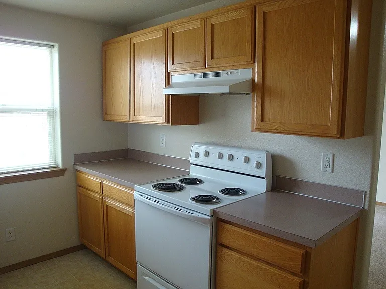 2020 S 7th St #H — Photo 11
