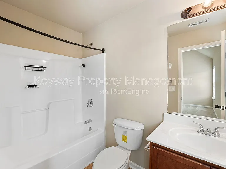 6017 Reynolds Cir — Photo 24