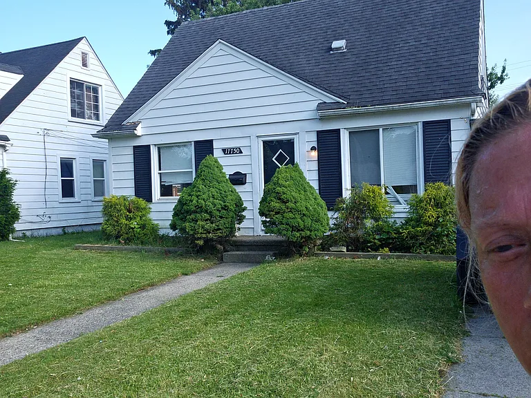 17750 Lincoln Ave — Photo 9