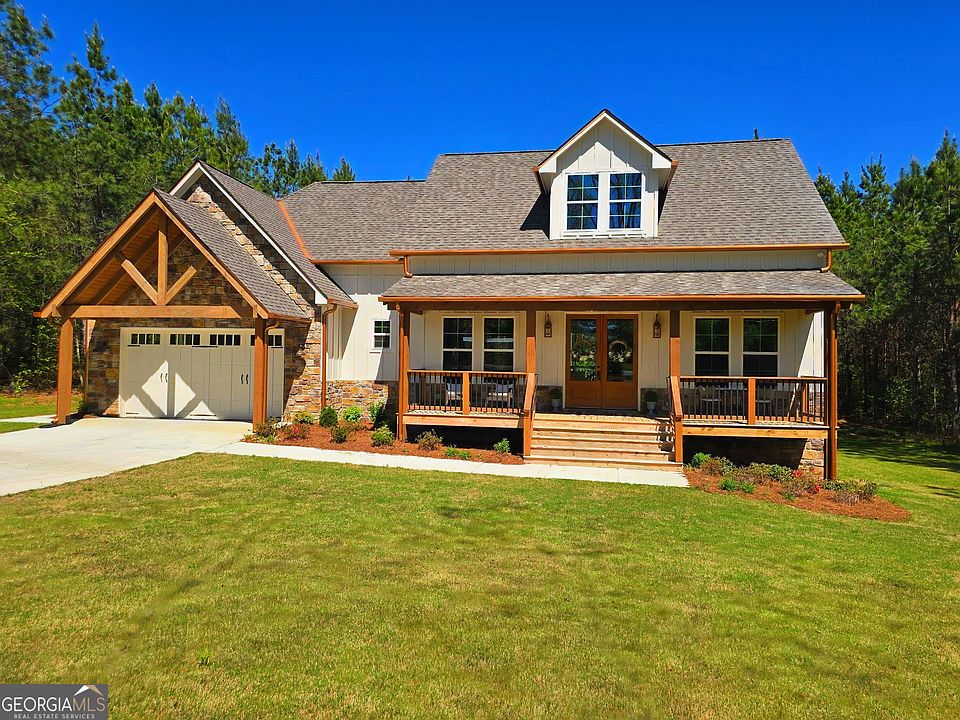 1st image of 136 Rainey Rd