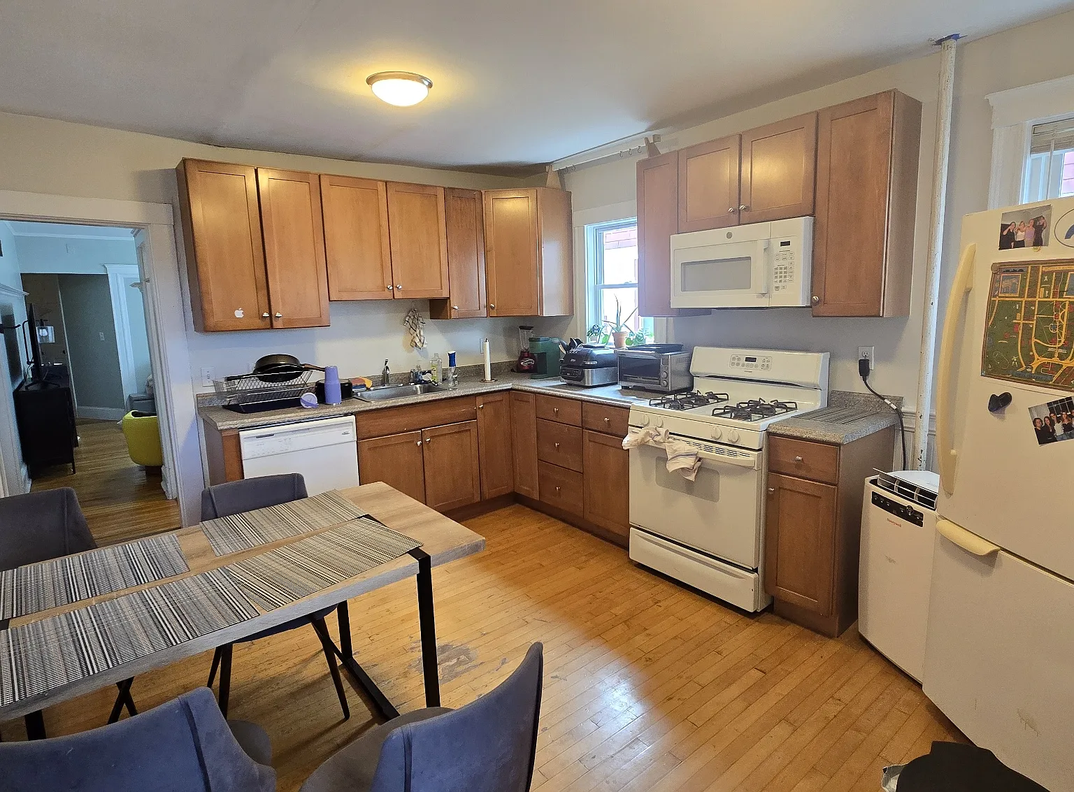 17 Edison Ave — Photo 1