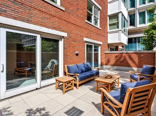 Bowdoin Place, Boston, MA 02114