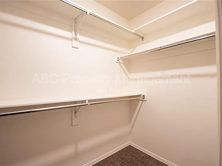 4133 W Santa Maria Ln — Photo 9