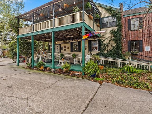3rd image of 2236/2238 1st St