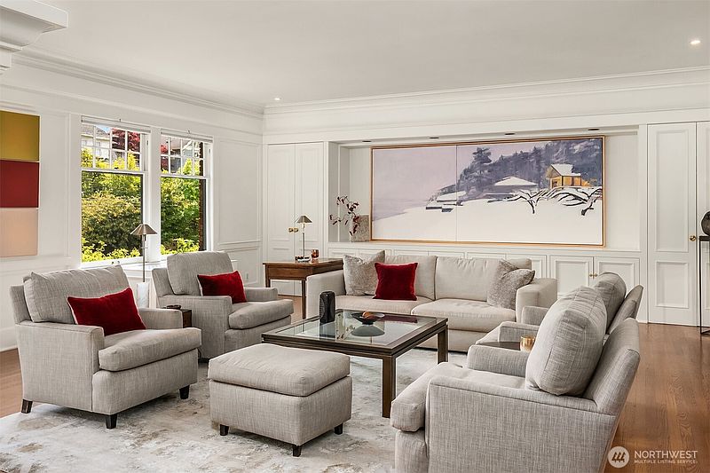 2nd image of 941 11th Avenue E #3