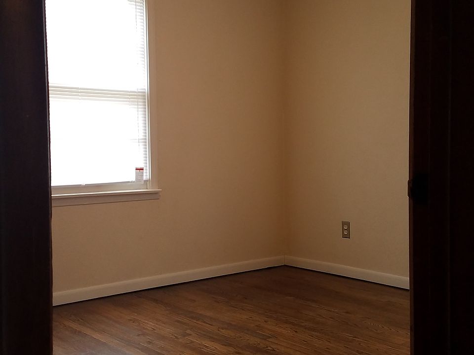 Front bedroom