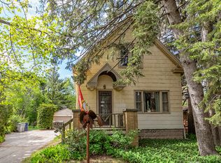 541 E Plainfield Ave, Milwaukee, WI 53207