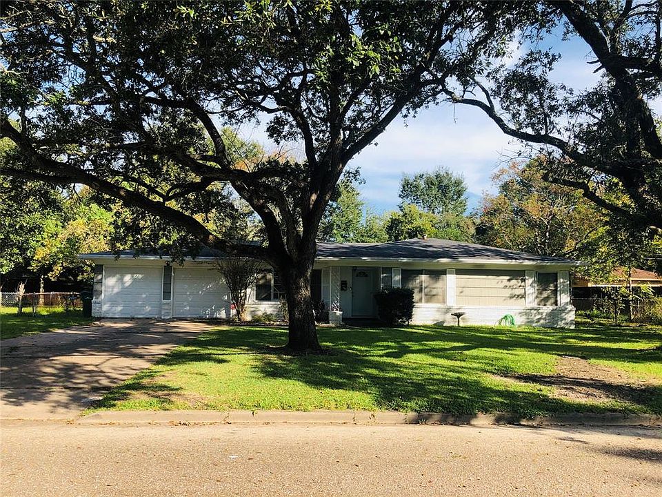 1st image of 2310 Pecos St