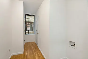 Rented by Moises Farhart, LREB