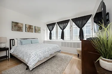 Rented by Global Realty Opportunities