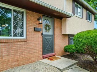 4860 Downing Dr, Columbus, OH