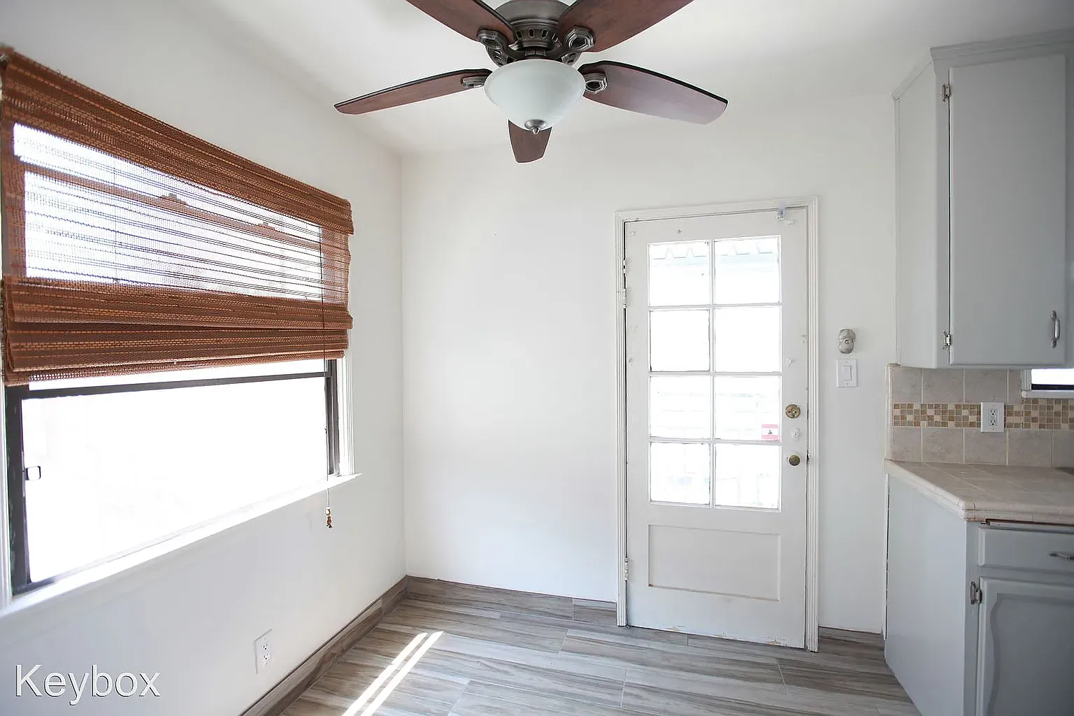 2 bed, 1100 sqft, $2,600 — Photo 4