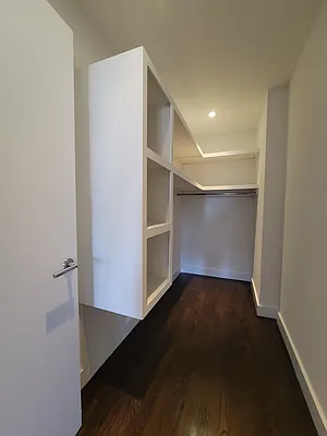 Rented by Beekman Street Realty | media 9