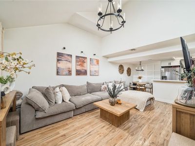 435 W 9th St Unit A6, Upland, CA, 91786