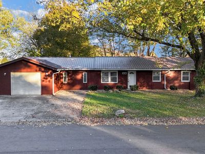 5236 N Terry Ct, Bloomington, IN, 47404