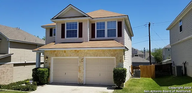 3 bed, 2.5 bath, 1888 sqft, $1,750 — Photo 2