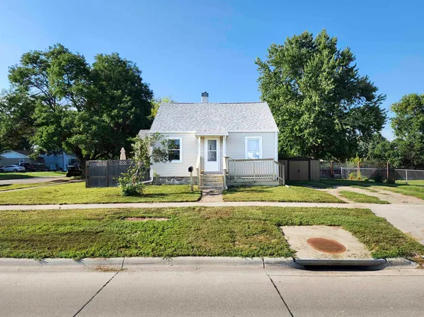 201 E Pasewalk Ave, Norfolk, NE 68701