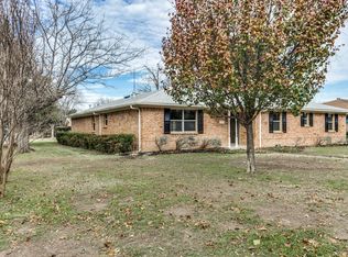 8569 Sweetwood Dr, Dallas, TX 75228