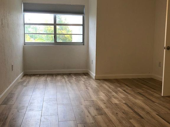 4th image of 6884 N Kendall Dr APT C302