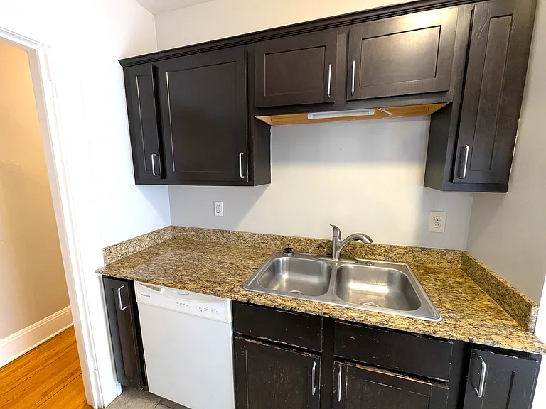 3125 Aldrich Ave S #2 — Photo 9