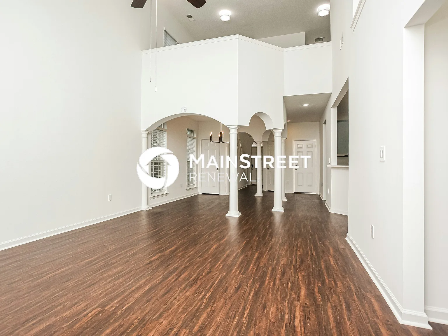 7122 Queens Crown Ct — Photo 2