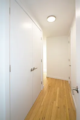 Rented by Buchbinder & Warren | media 6