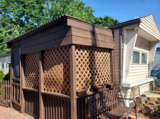 443 Dyer Ave TRAILER 19, Cranston, RI 02920