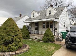 22890 Firwood Ave, Eastpointe, MI