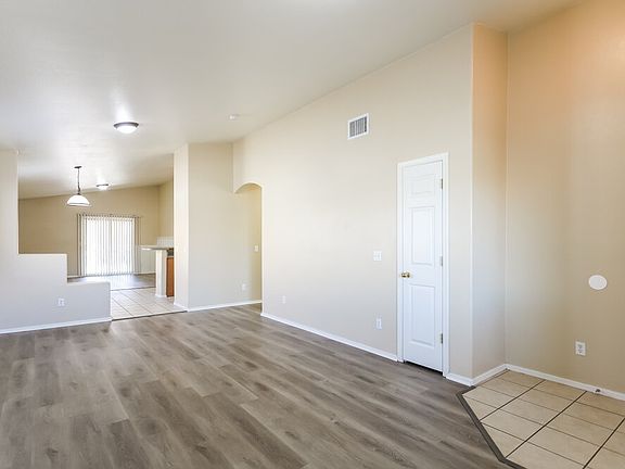 5th image of 9407 E Marquis Diamond Ln