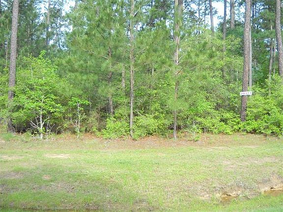 Lot is on fairway of hole 13