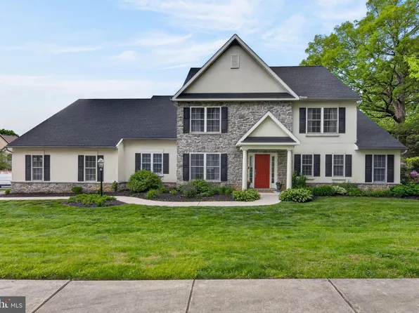 501 Bald Eagle Ct, Lancaster, PA 17601