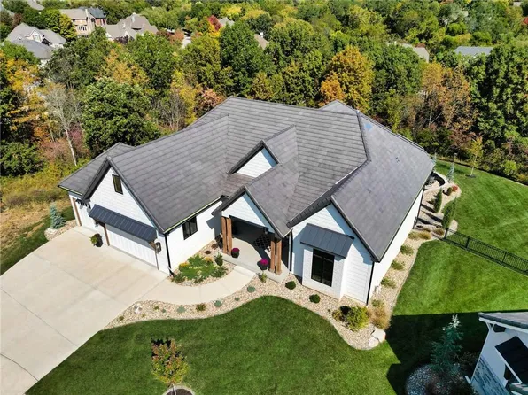 6000 NW 58th St, Kansas City, MO 64151