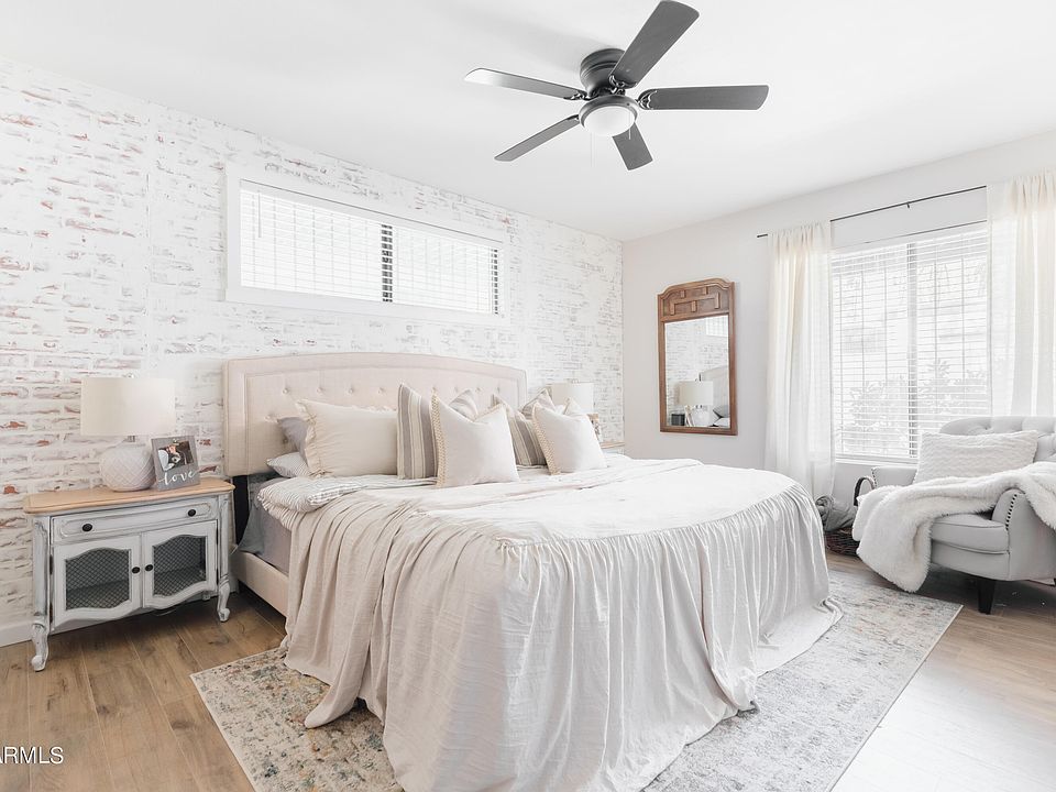 1st image of 2810 E Glenrosa Ave APT 3