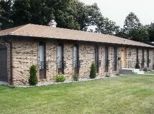 789 Williams Dr, Crown Point, IN 46307