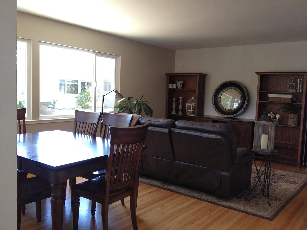 Building Photo - 847 Roble Ave #4