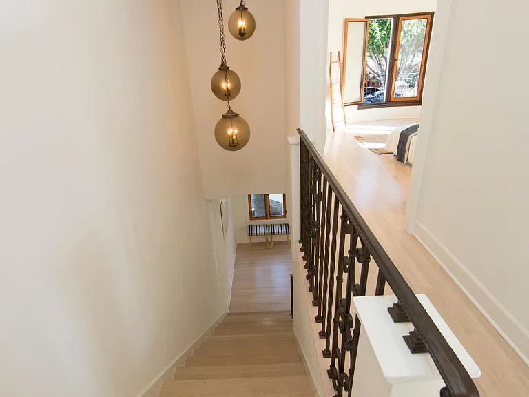 1023 N La Jolla Ave — Photo 10