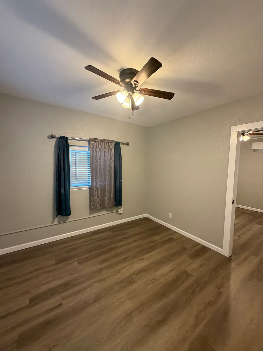 Building Photo - 118 Cantrell Dr