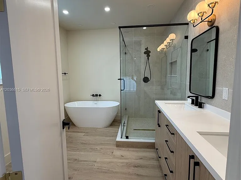 3326 Elizabeth St — Photo 29