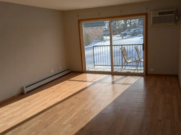 32-203 9986th Ter S #84, Palos Hills, IL 60465