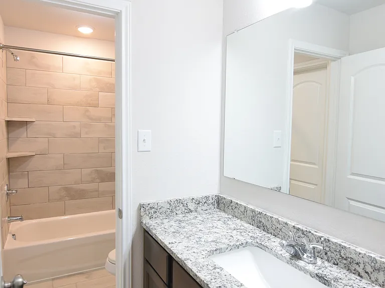 6700 McGregor Loop — Photo 27